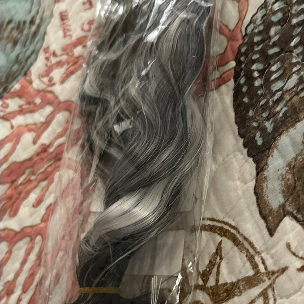 Chic Black,Gray and White Hair Extension Faux hair clip on style